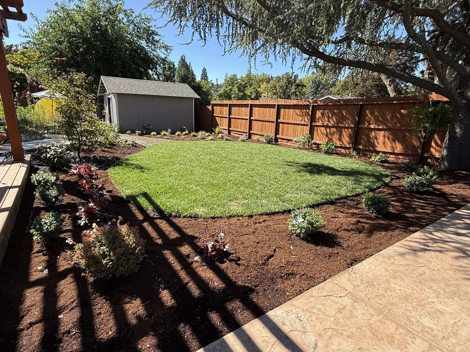 Finished paver garden path and lawn by Element